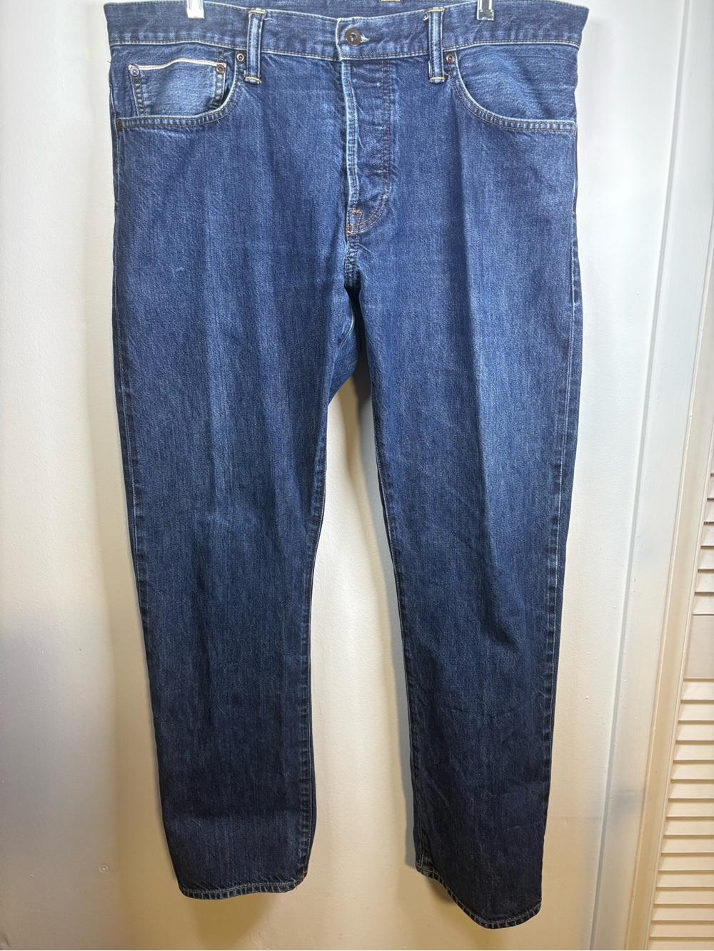 Men's Straight-Leg Jeans in Dark Blue Denim